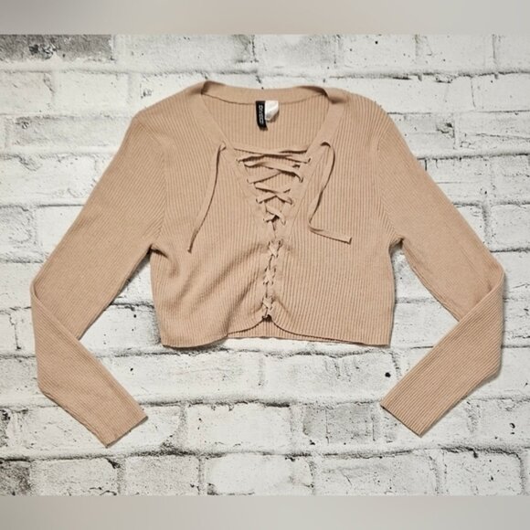 Divide H&M Cropped Long Sleeve Ribbed Top - Picture 4 of 7